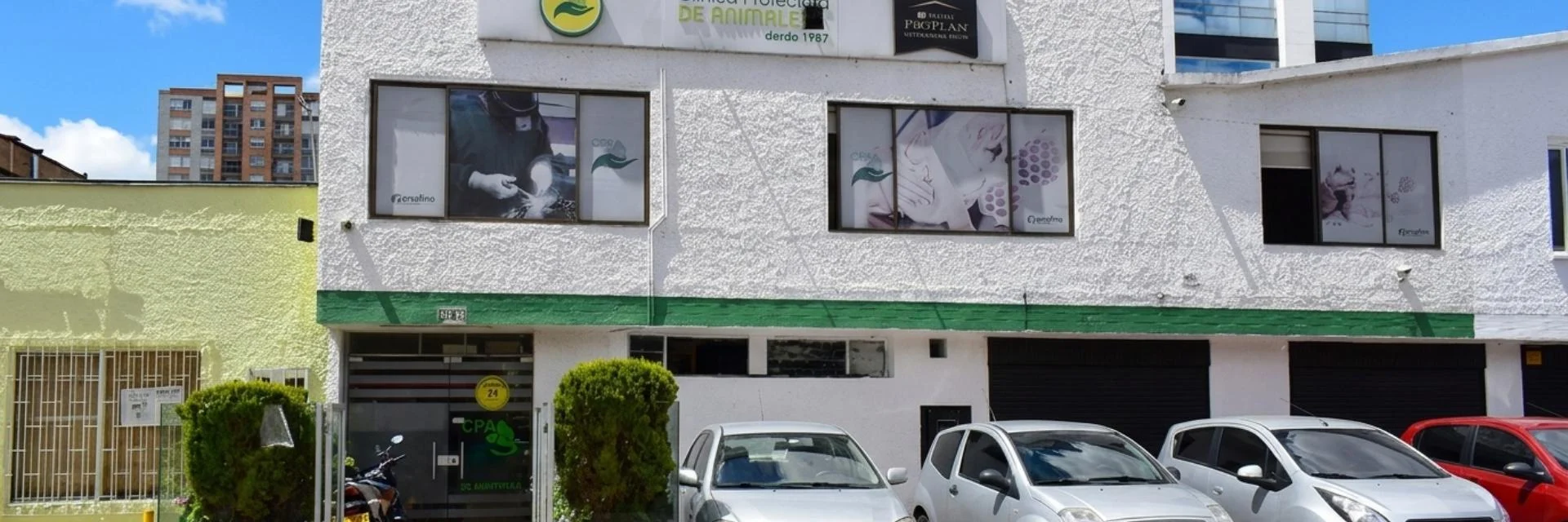 fachada de la clinica veterinaria sede cedritos bogota