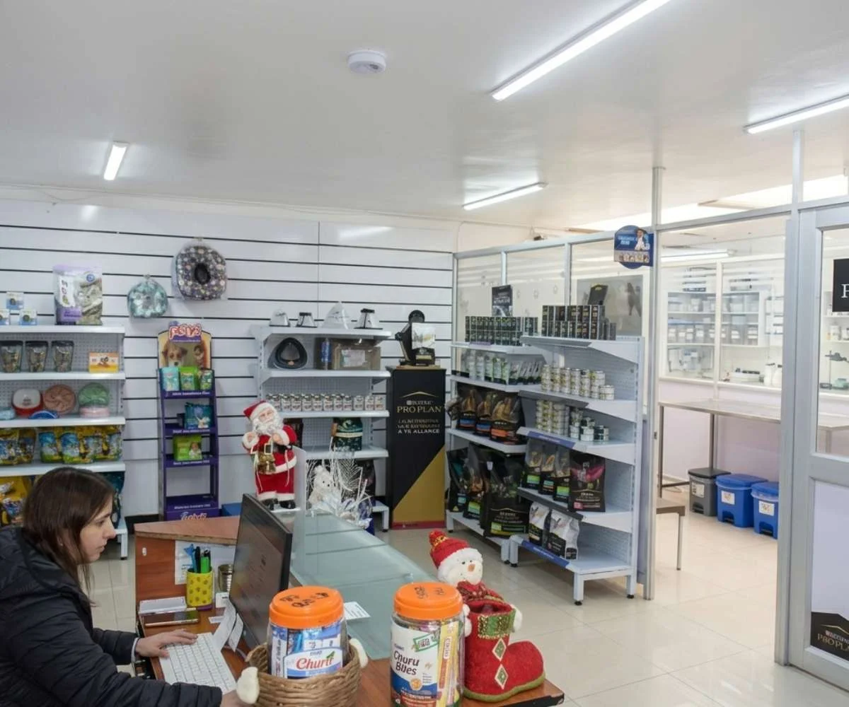 recepcion de la clinica veterinaria sede cedritos bogota cpa